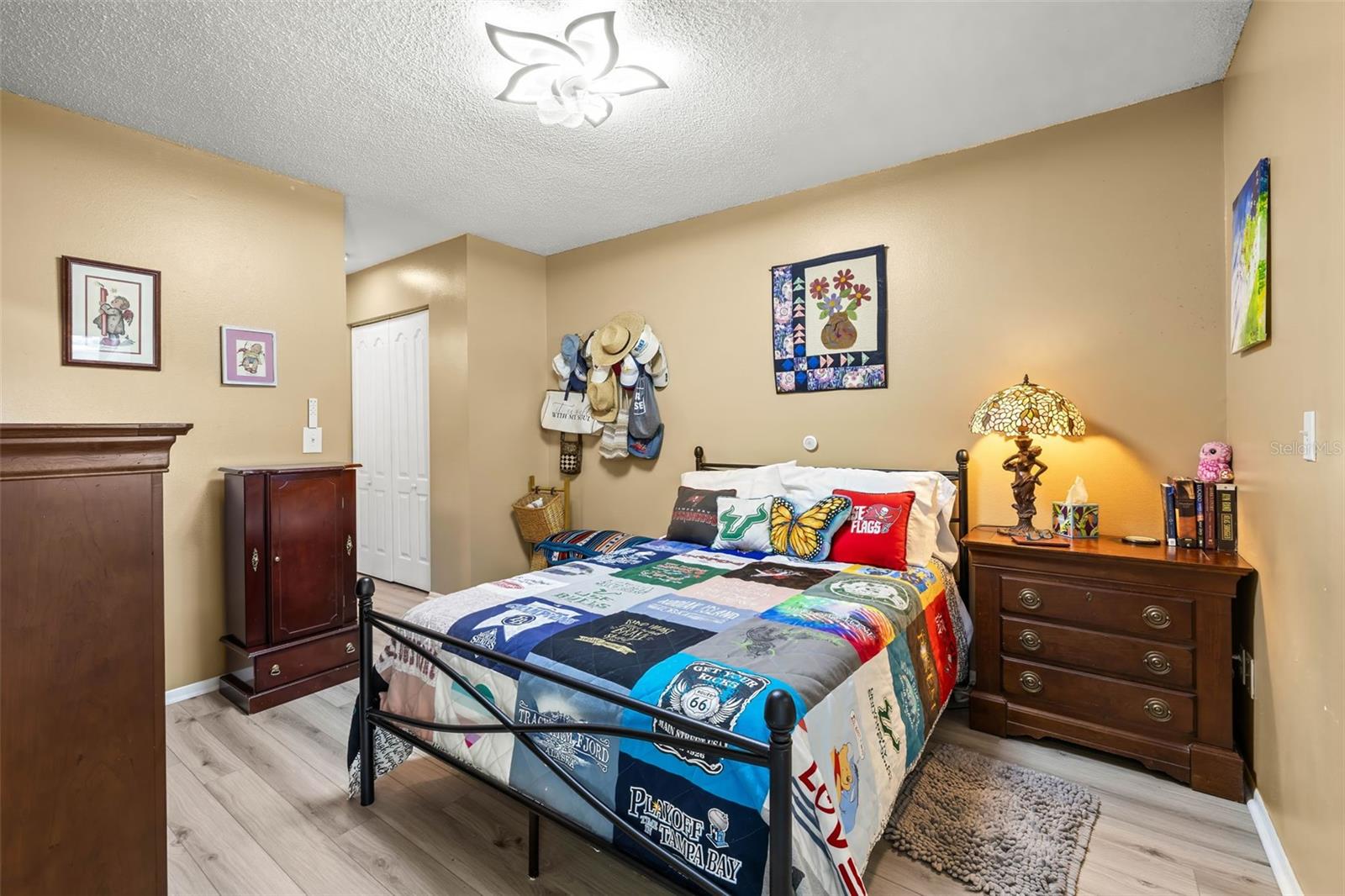 Image 20 of 37 For 12648 Castle Hill Drive