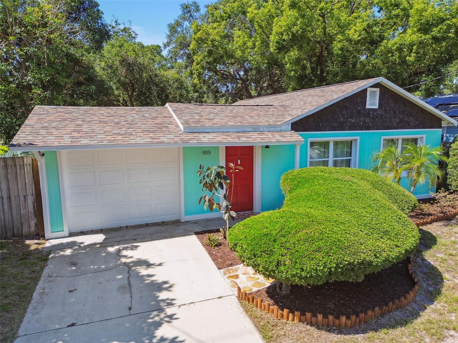 Details for 905 8th Avenue Sw, LARGO, FL 33770