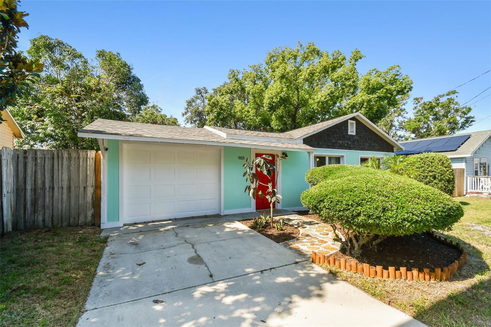 Listing photo id 68 for 905 8th Avenue Sw
