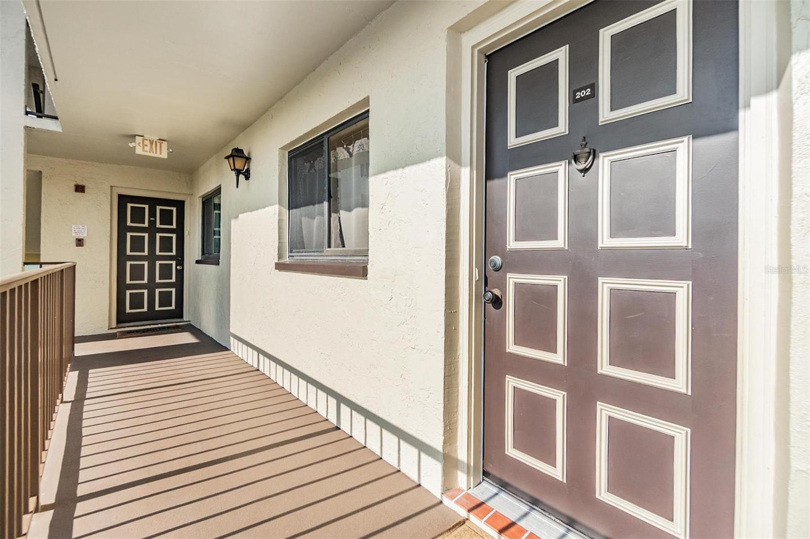 Listing photo id 0 for 3055 Casa Del Sol Circle 202