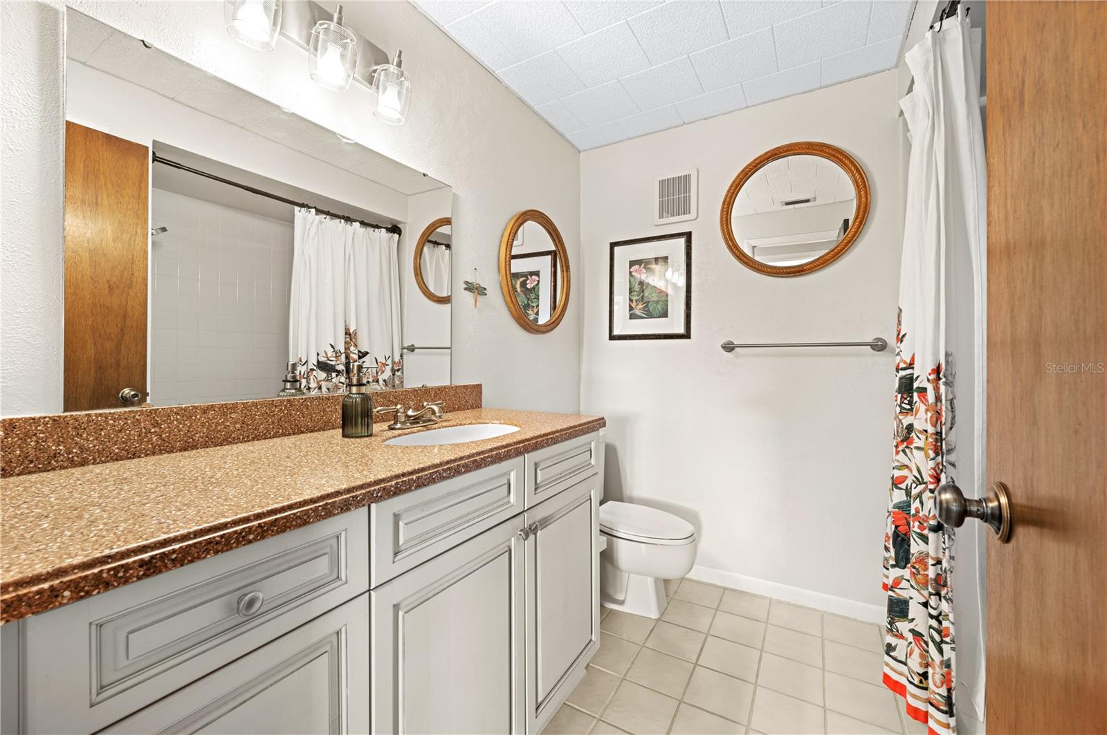 Image 20 of 42 For 8083 Bayhaven Drive