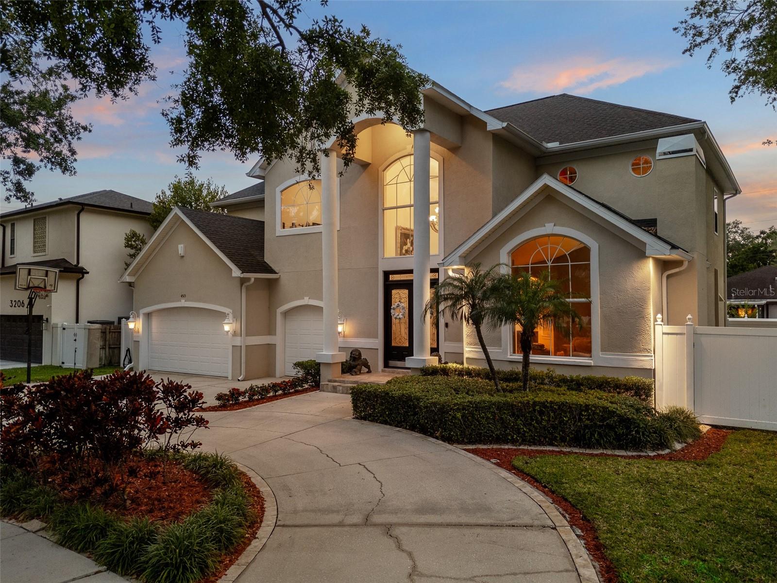 Image 2 of 50 For 4515 Leona Street