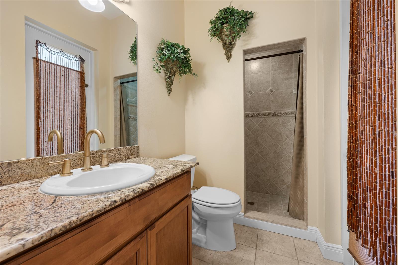 Image 33 of 50 For 4515 Leona Street