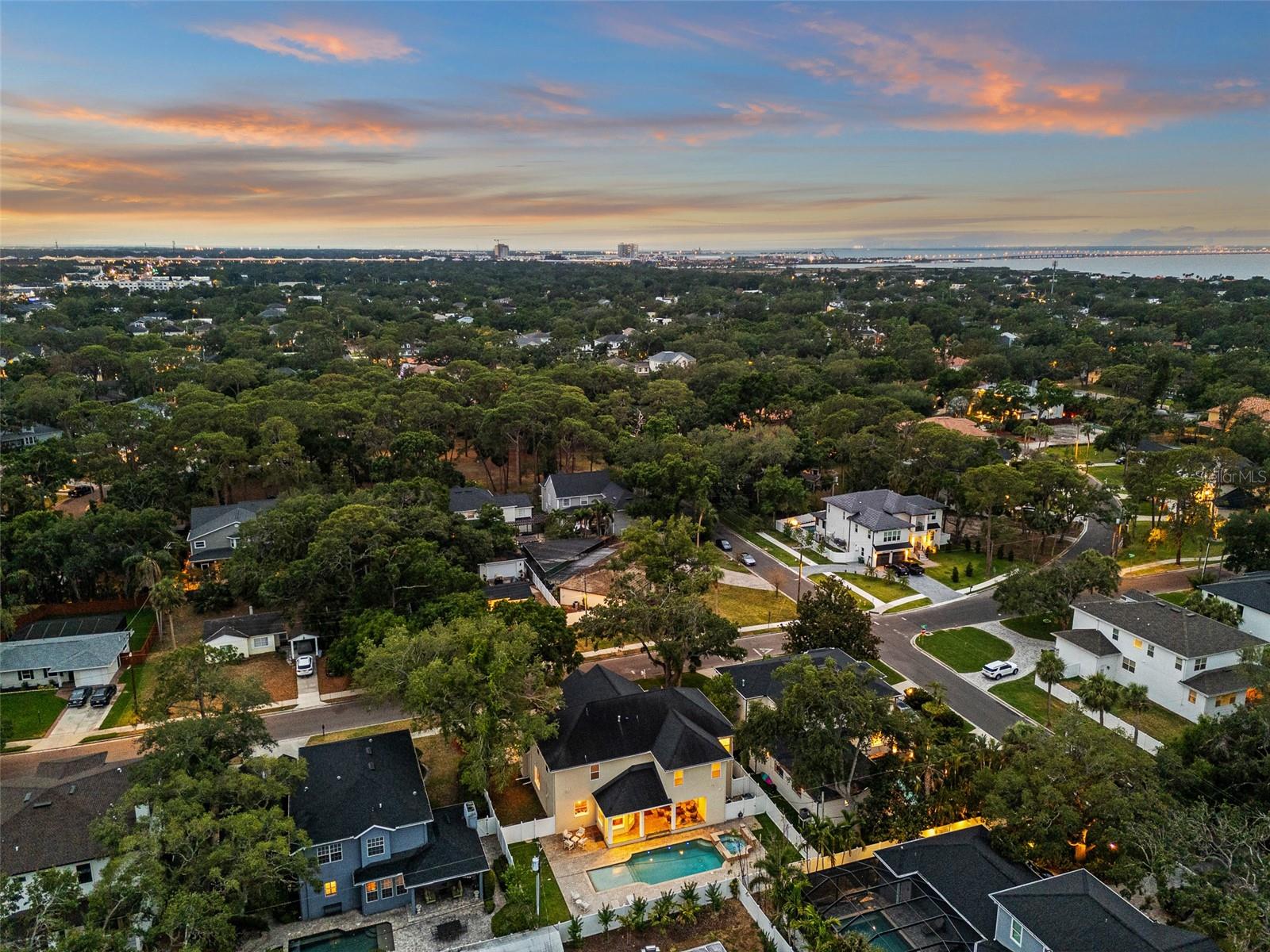 Image 4 of 50 For 4515 Leona Street
