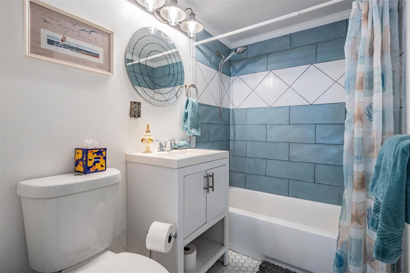 Image 16 of 23 For 526 5th Avenue N