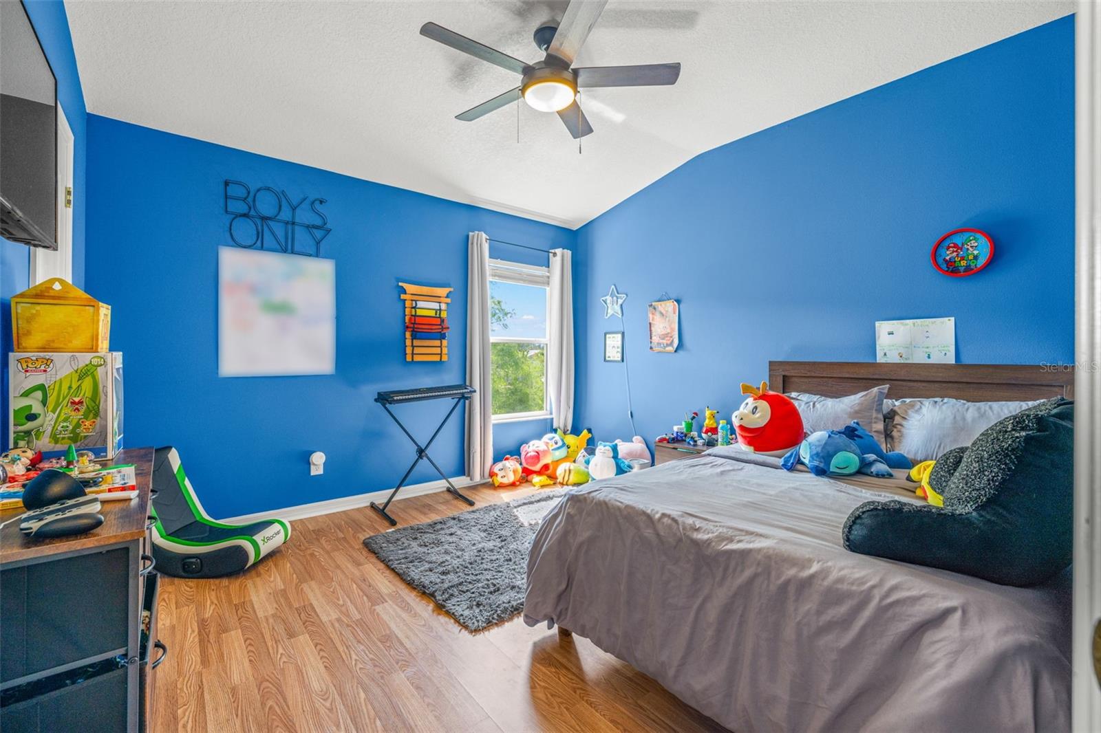 Image 19 of 28 For 1749 Sedgefield Court