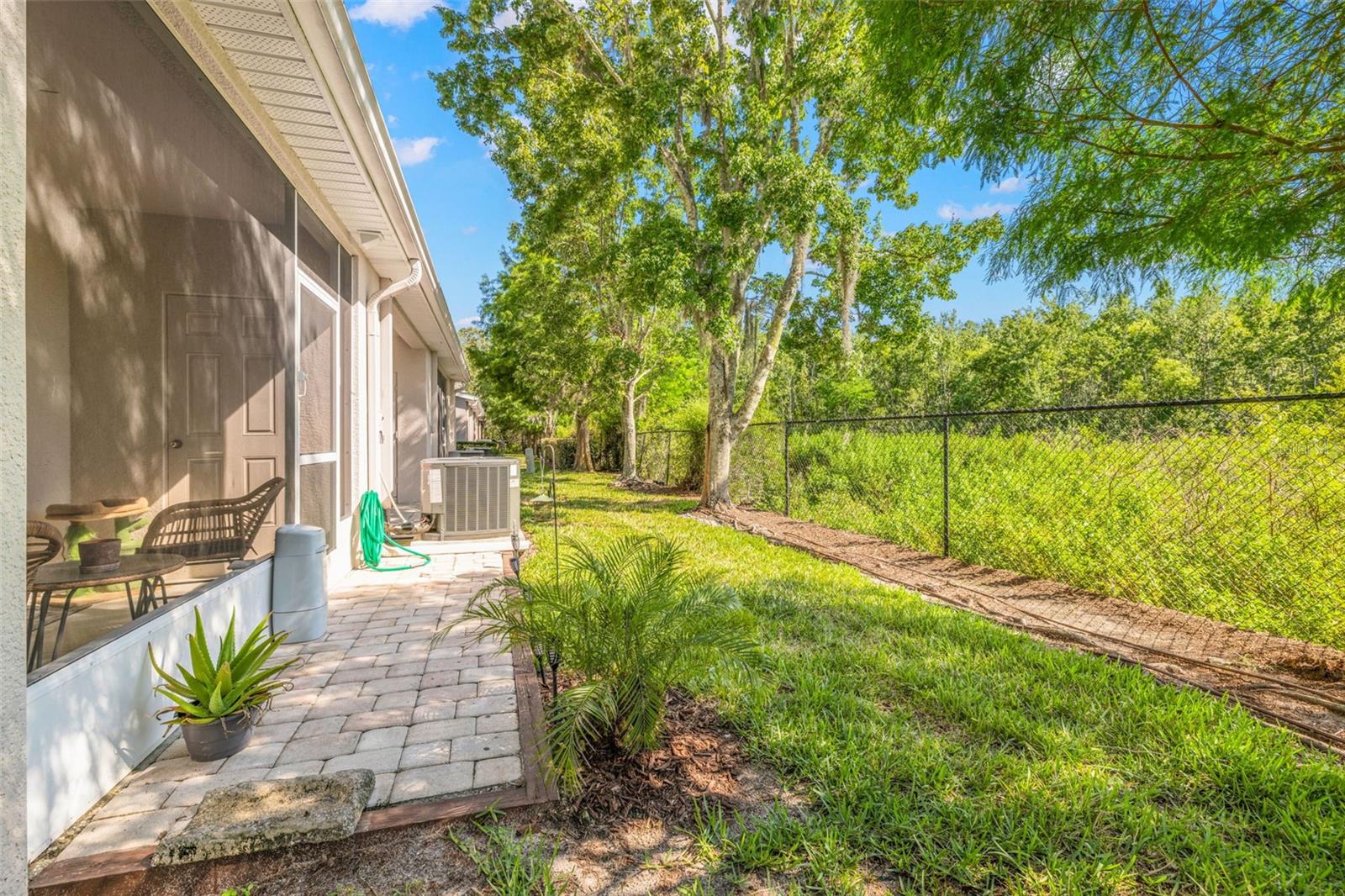 Image 24 of 28 For 1749 Sedgefield Court
