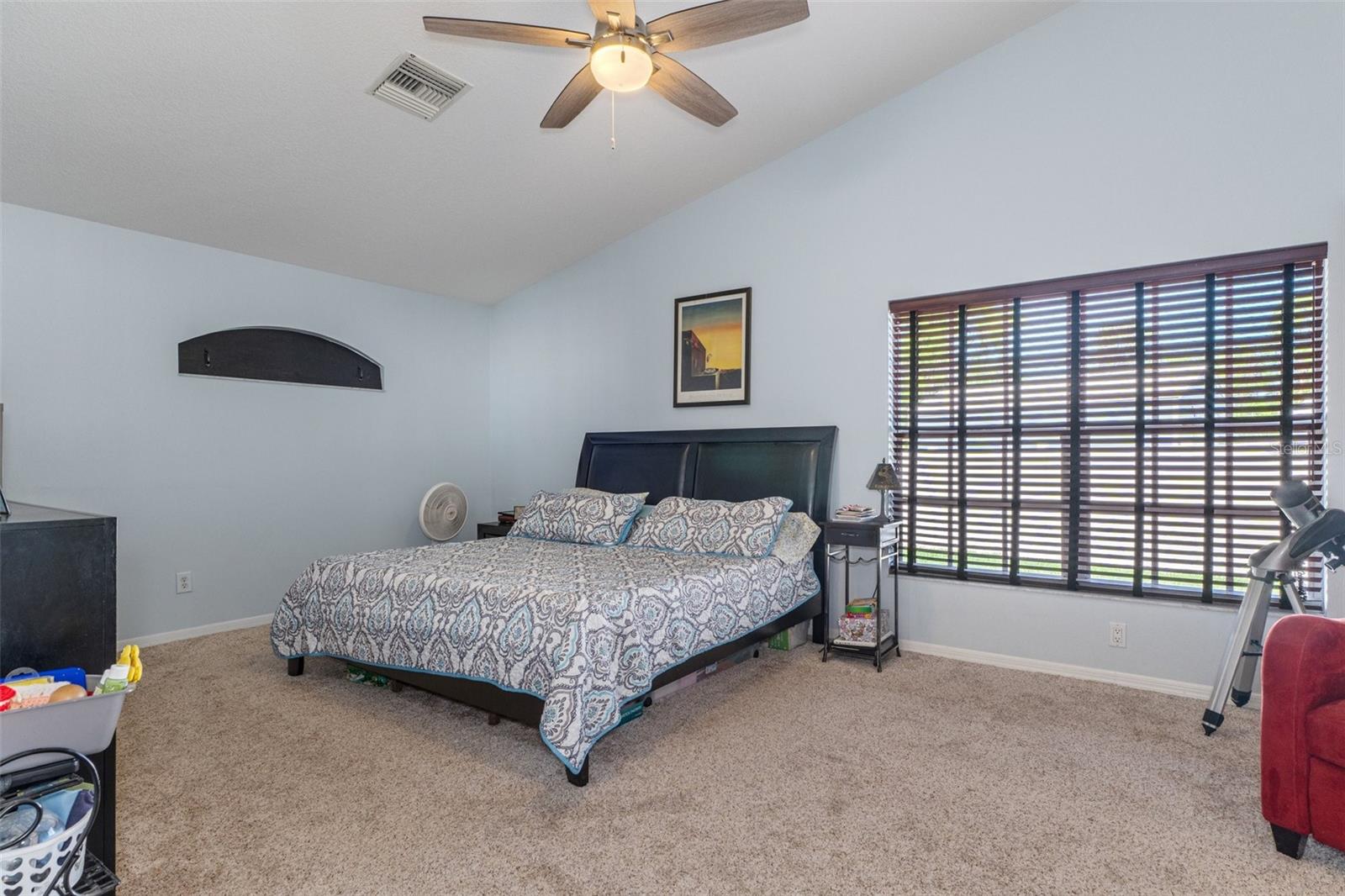 Image 19 of 39 For 18816 Tracer Drive