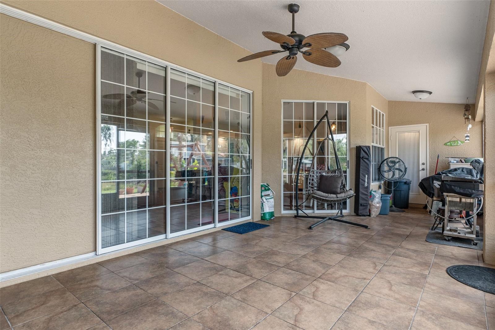 Image 31 of 39 For 18816 Tracer Drive