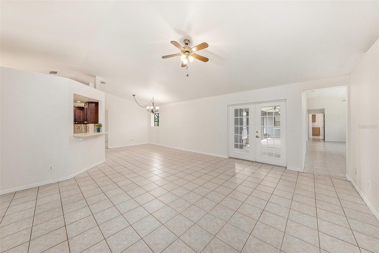 Image 4 of 33 For 31645 Bugle Lane