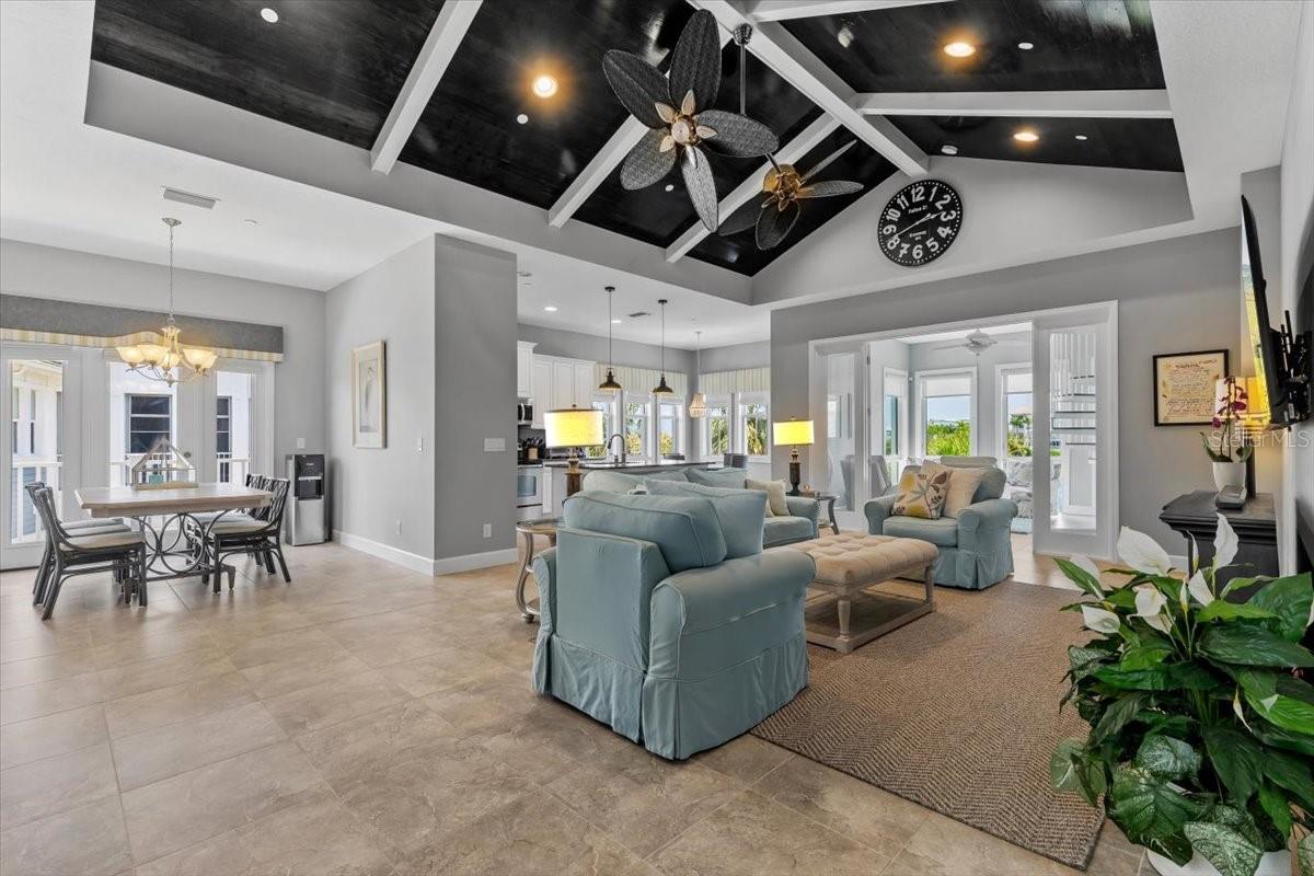 Image 11 of 88 For 340 Sapphire Lake Drive 202