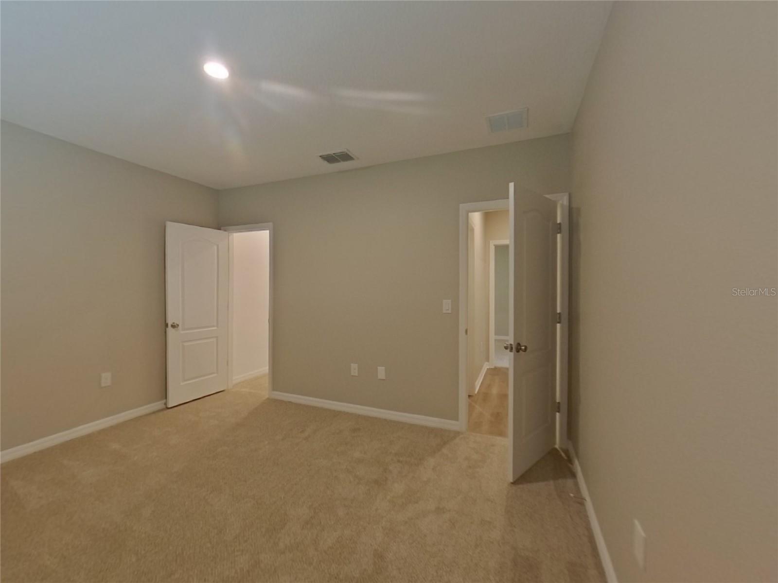 Image 8 of 18 For 13221 Roxy Avenue
