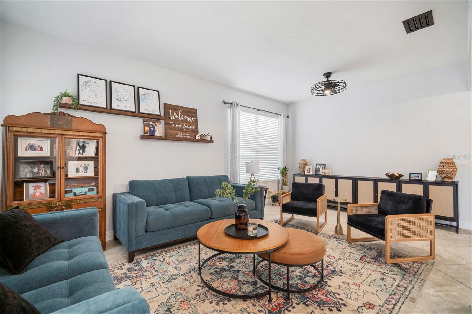 Listing photo id 13 for 11550 Lake Lucaya Drive