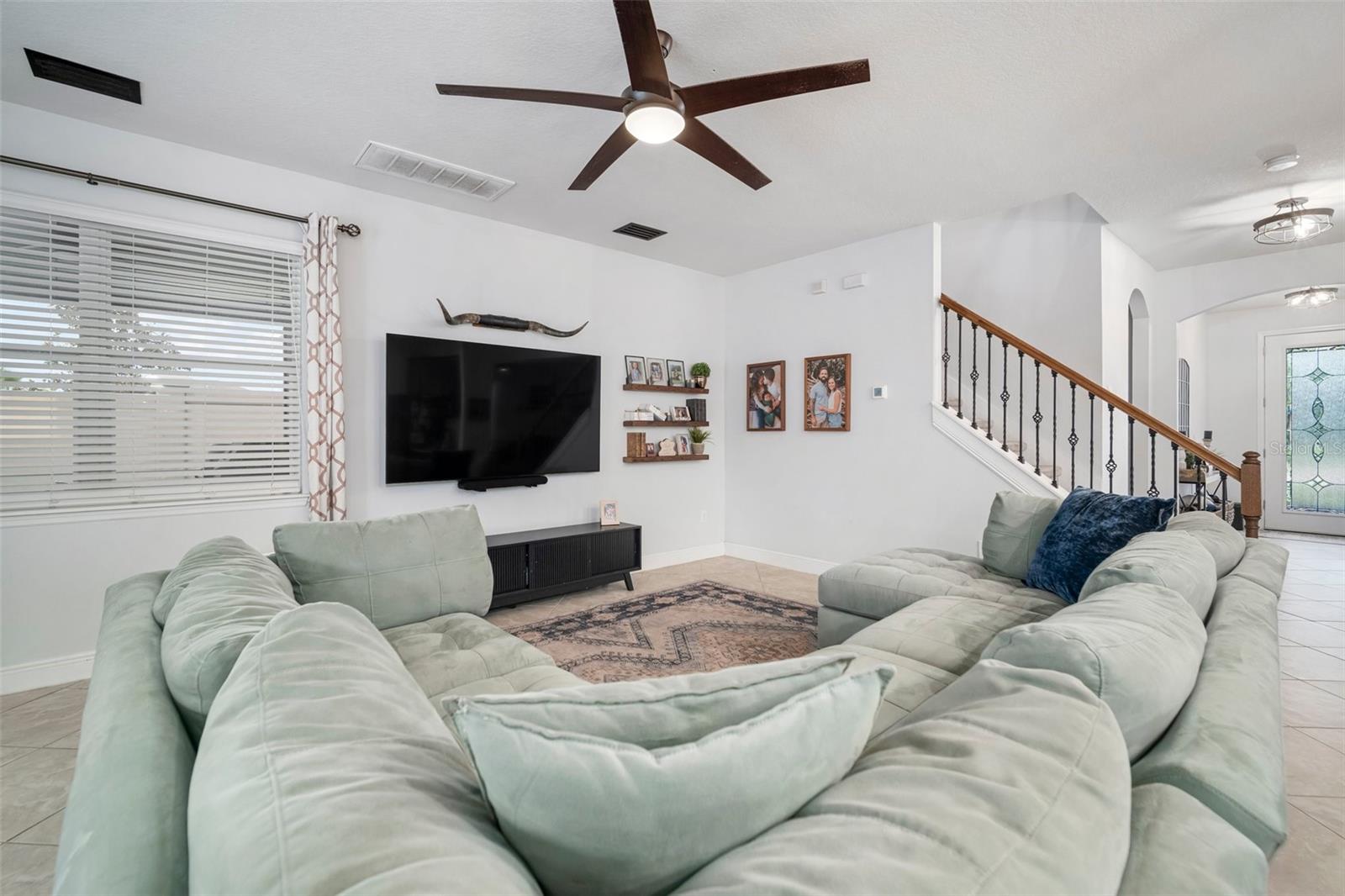 Listing photo id 22 for 11550 Lake Lucaya Drive