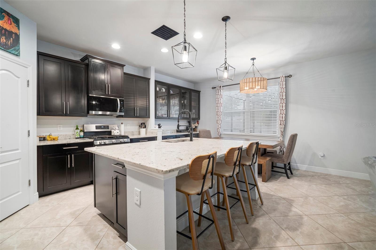 Listing photo id 29 for 11550 Lake Lucaya Drive