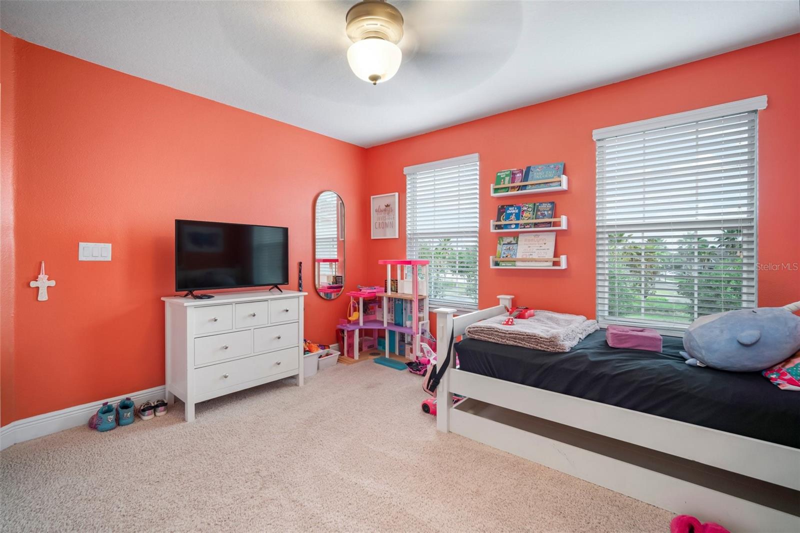 Listing photo id 46 for 11550 Lake Lucaya Drive