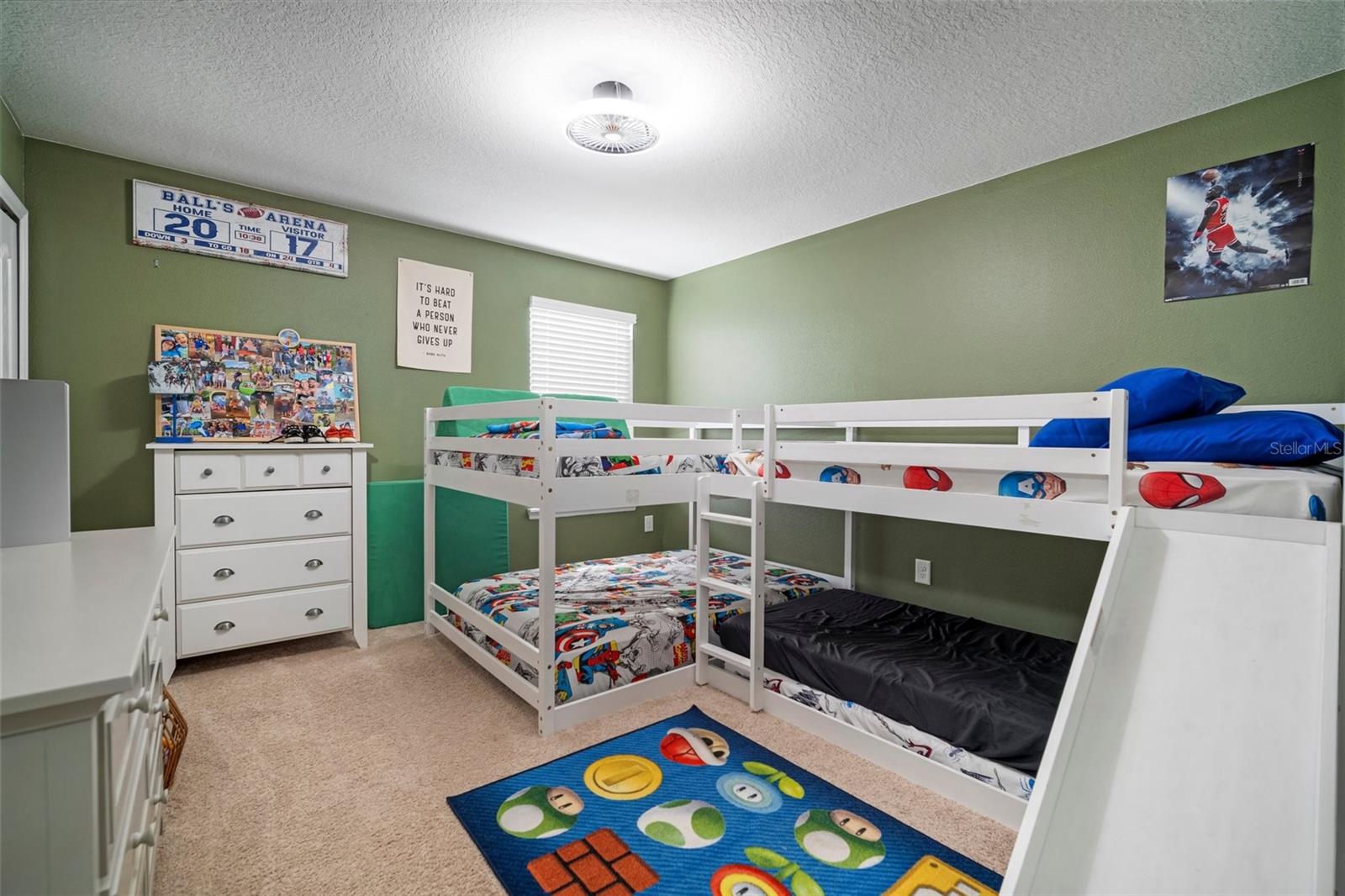 Listing photo id 48 for 11550 Lake Lucaya Drive