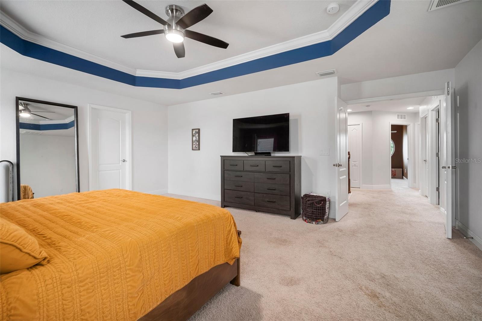 Listing photo id 53 for 11550 Lake Lucaya Drive