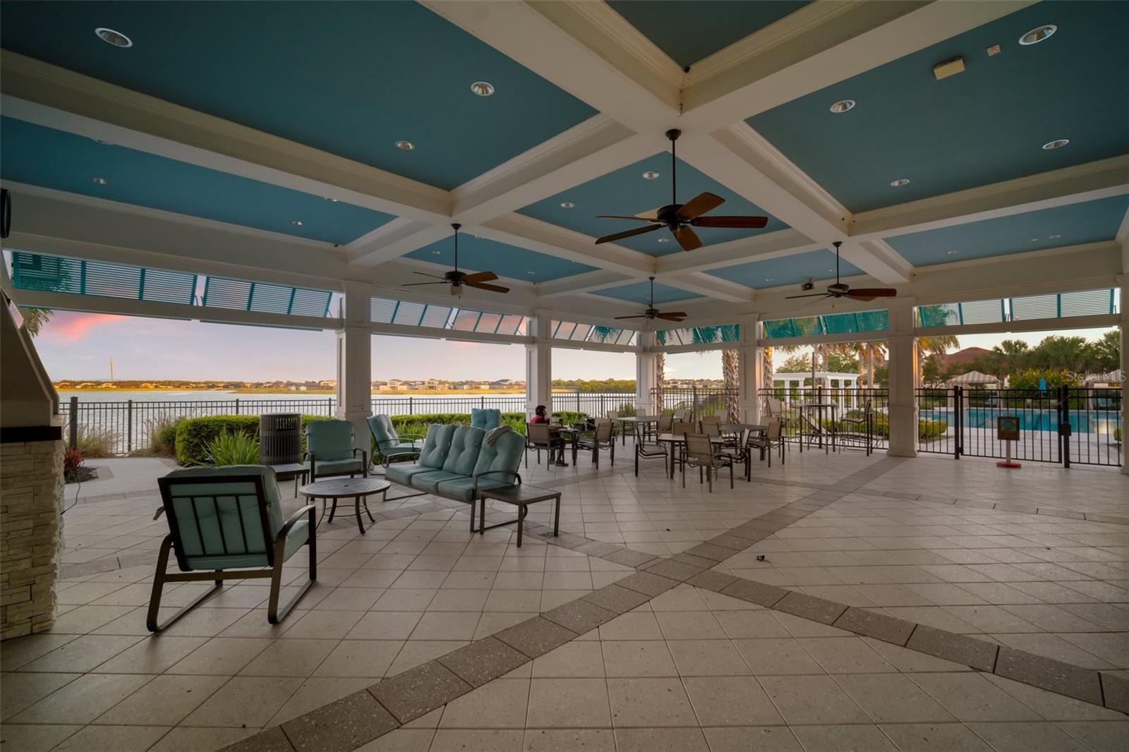 Listing photo id 82 for 11550 Lake Lucaya Drive
