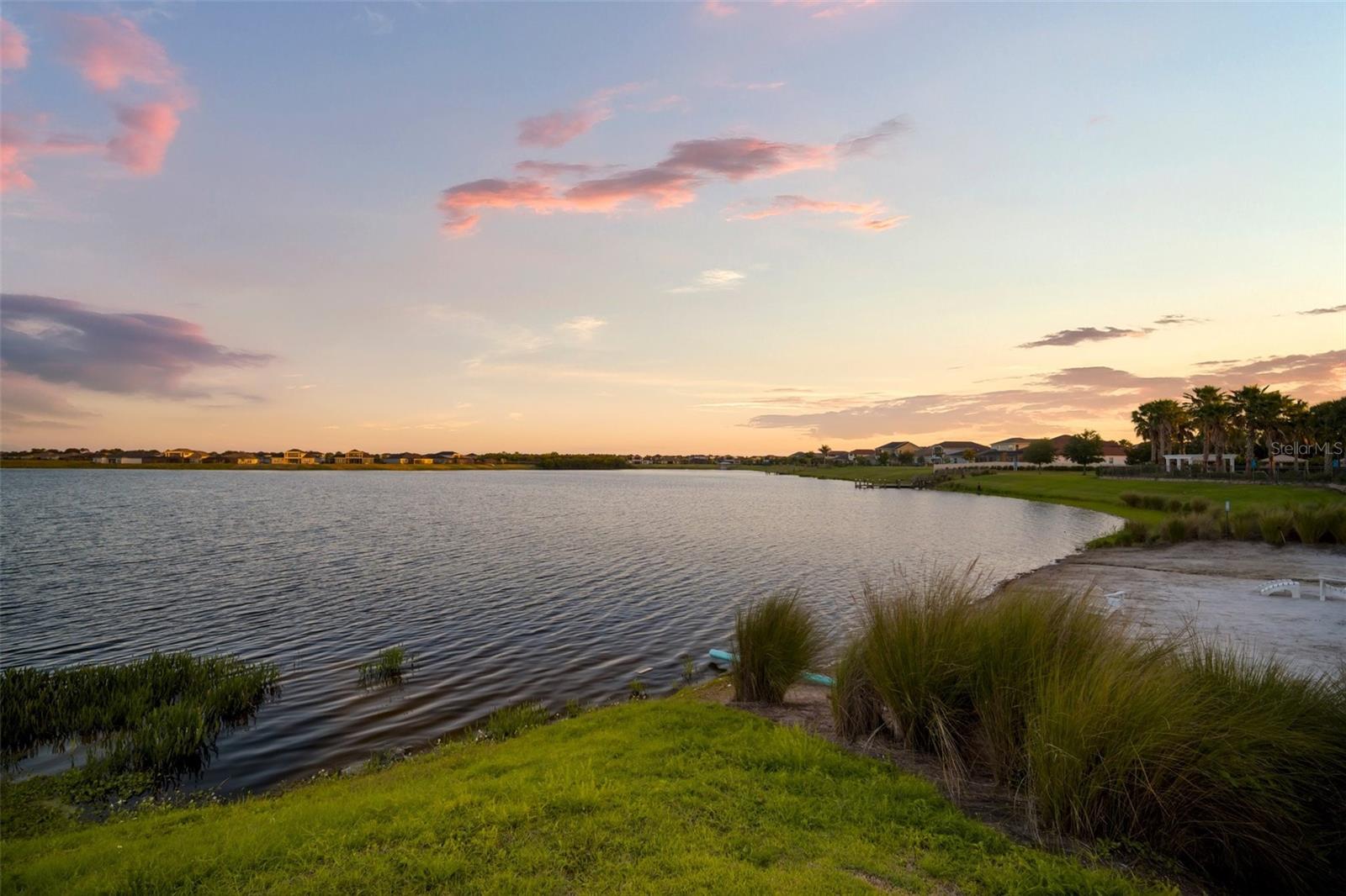Listing photo id 87 for 11550 Lake Lucaya Drive