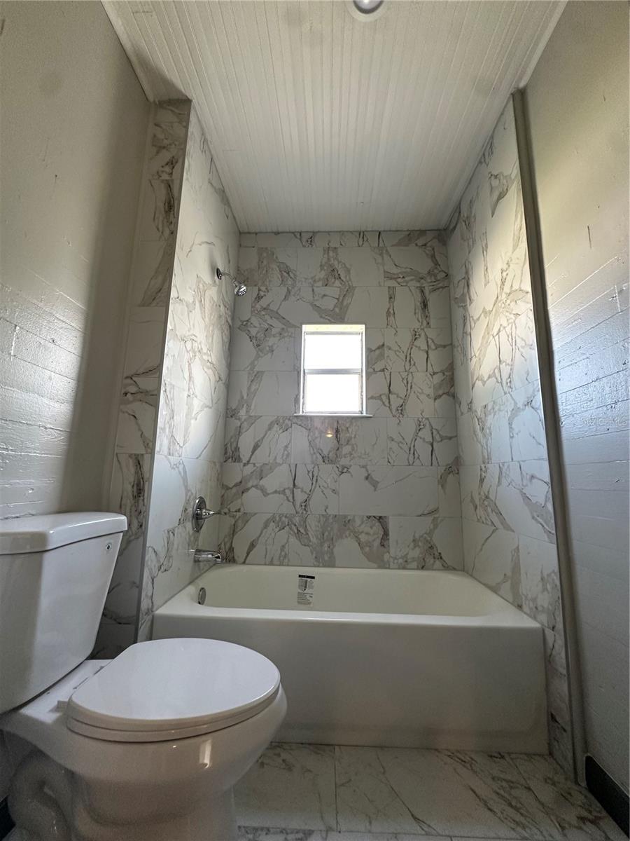 Image 5 of 23 For 38039 Church Avenue