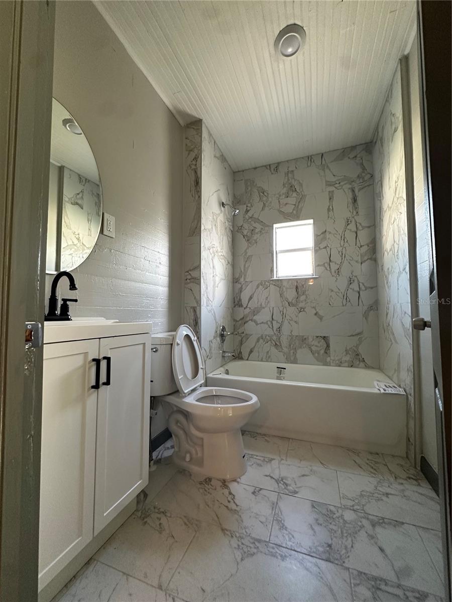 Image 7 of 23 For 38039 Church Avenue