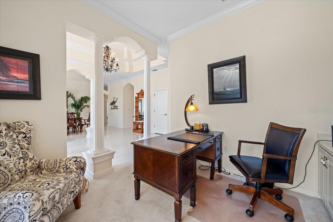 Listing photo id 10 for 11137 Woodland Waters Boulevard