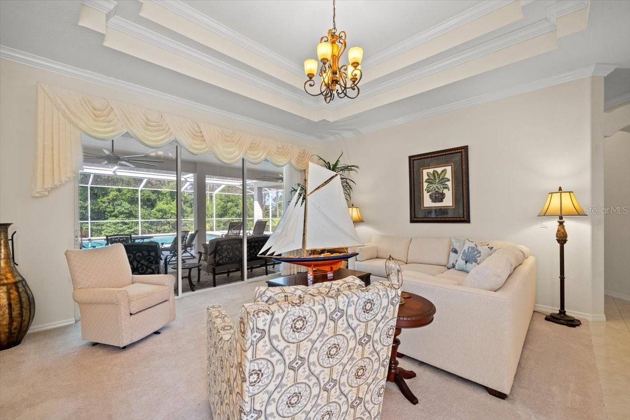 Listing photo id 14 for 11137 Woodland Waters Boulevard