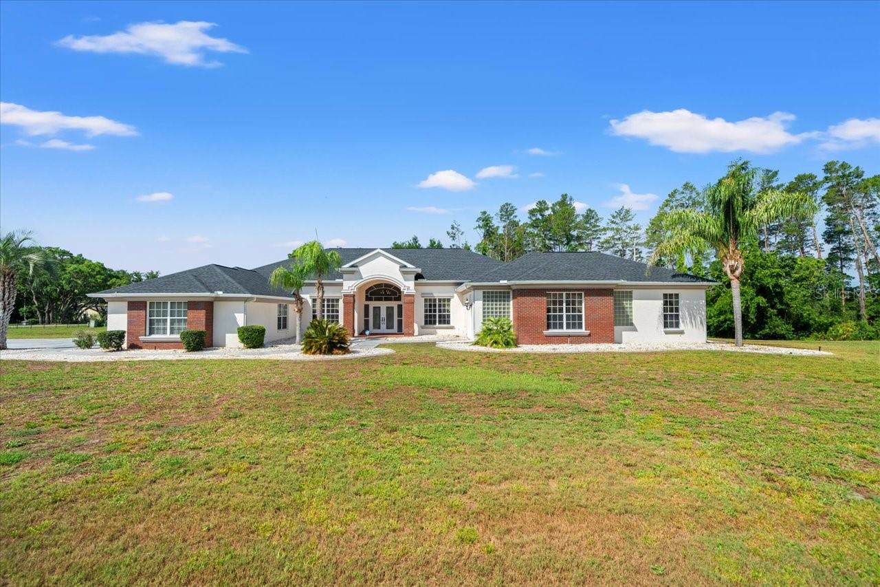 Listing photo id 0 for 11137 Woodland Waters Boulevard