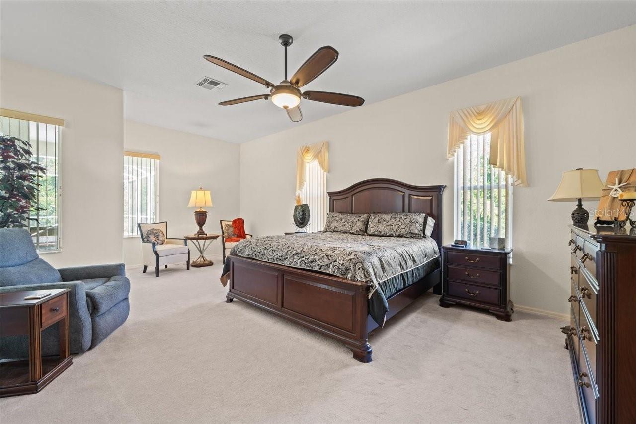 Listing photo id 22 for 11137 Woodland Waters Boulevard
