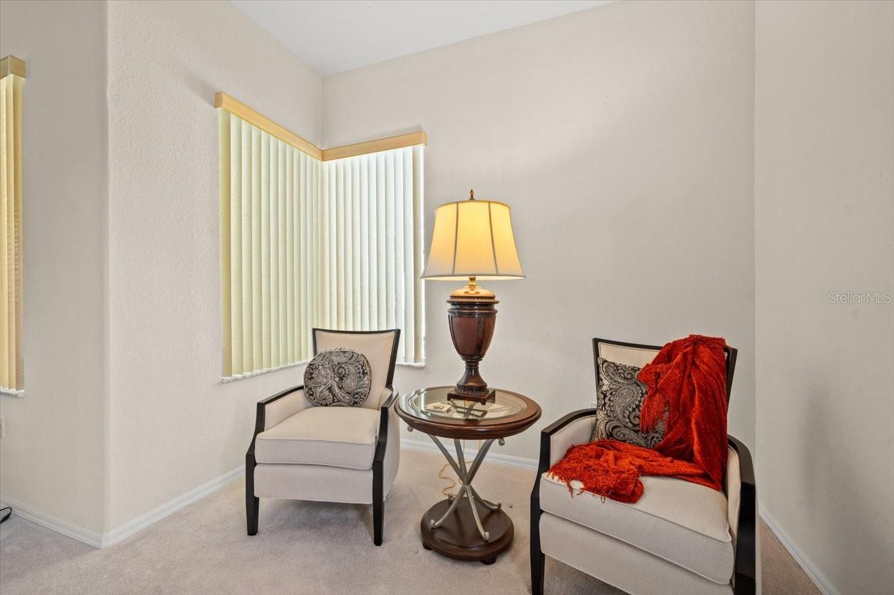 Listing photo id 24 for 11137 Woodland Waters Boulevard