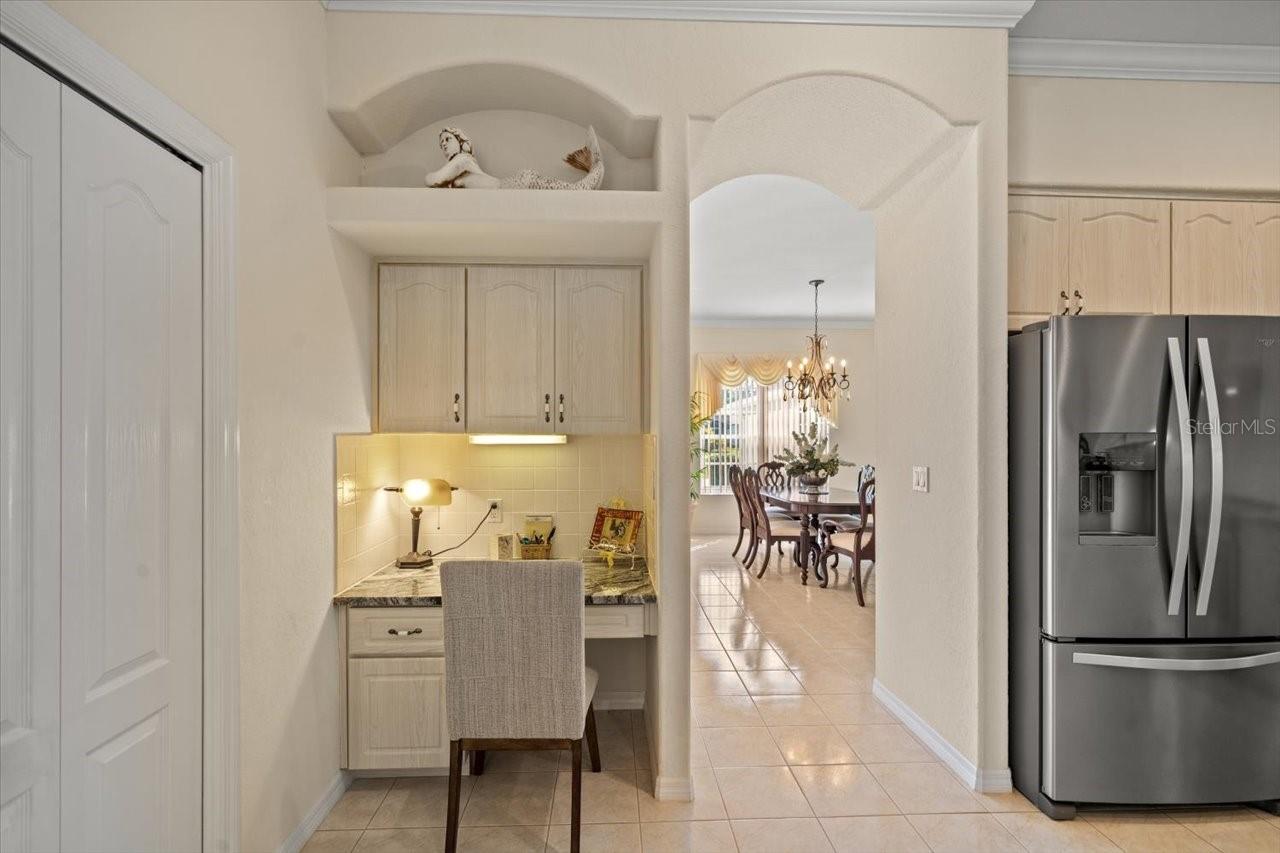 Listing photo id 38 for 11137 Woodland Waters Boulevard