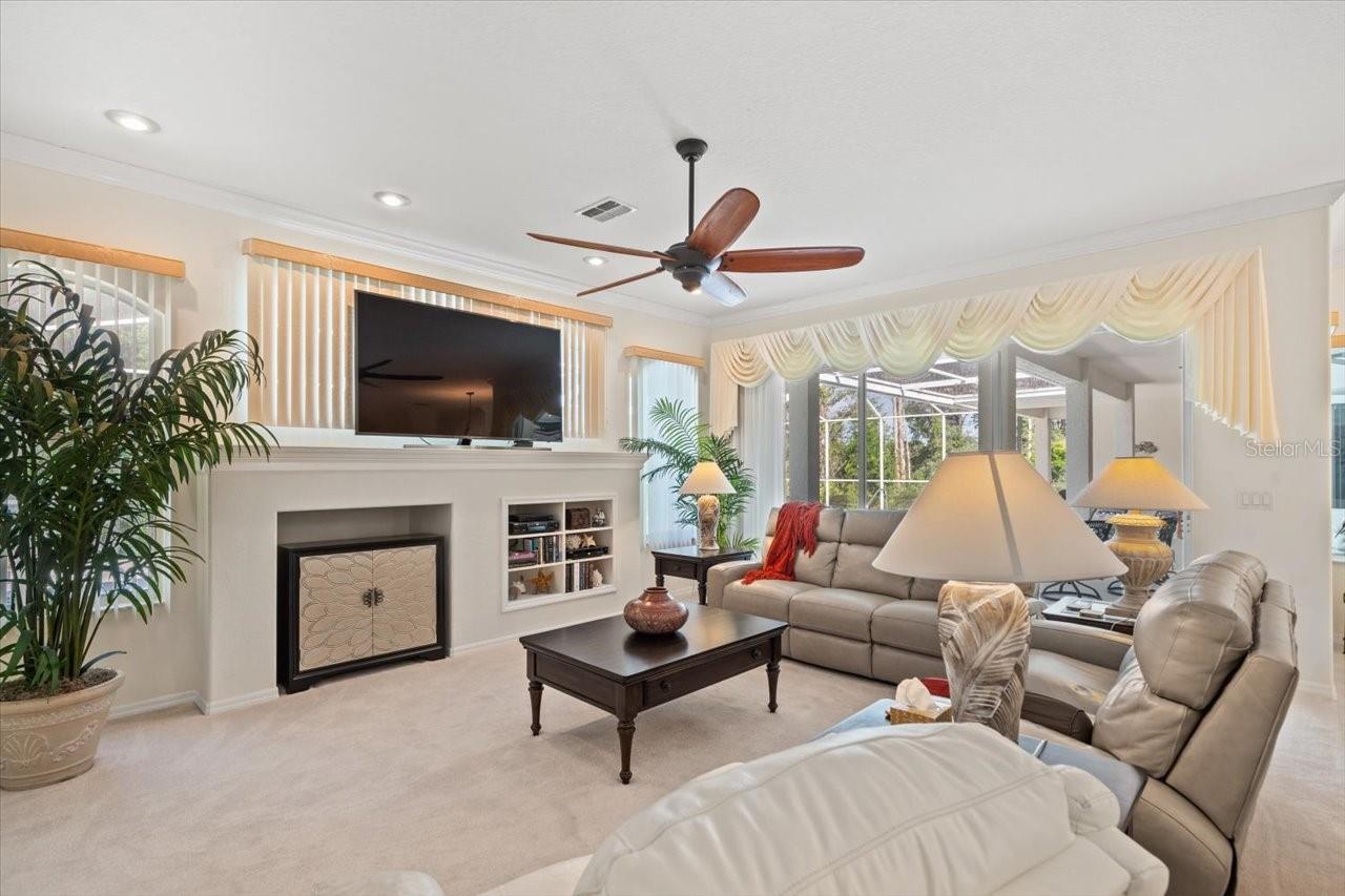 Listing photo id 47 for 11137 Woodland Waters Boulevard