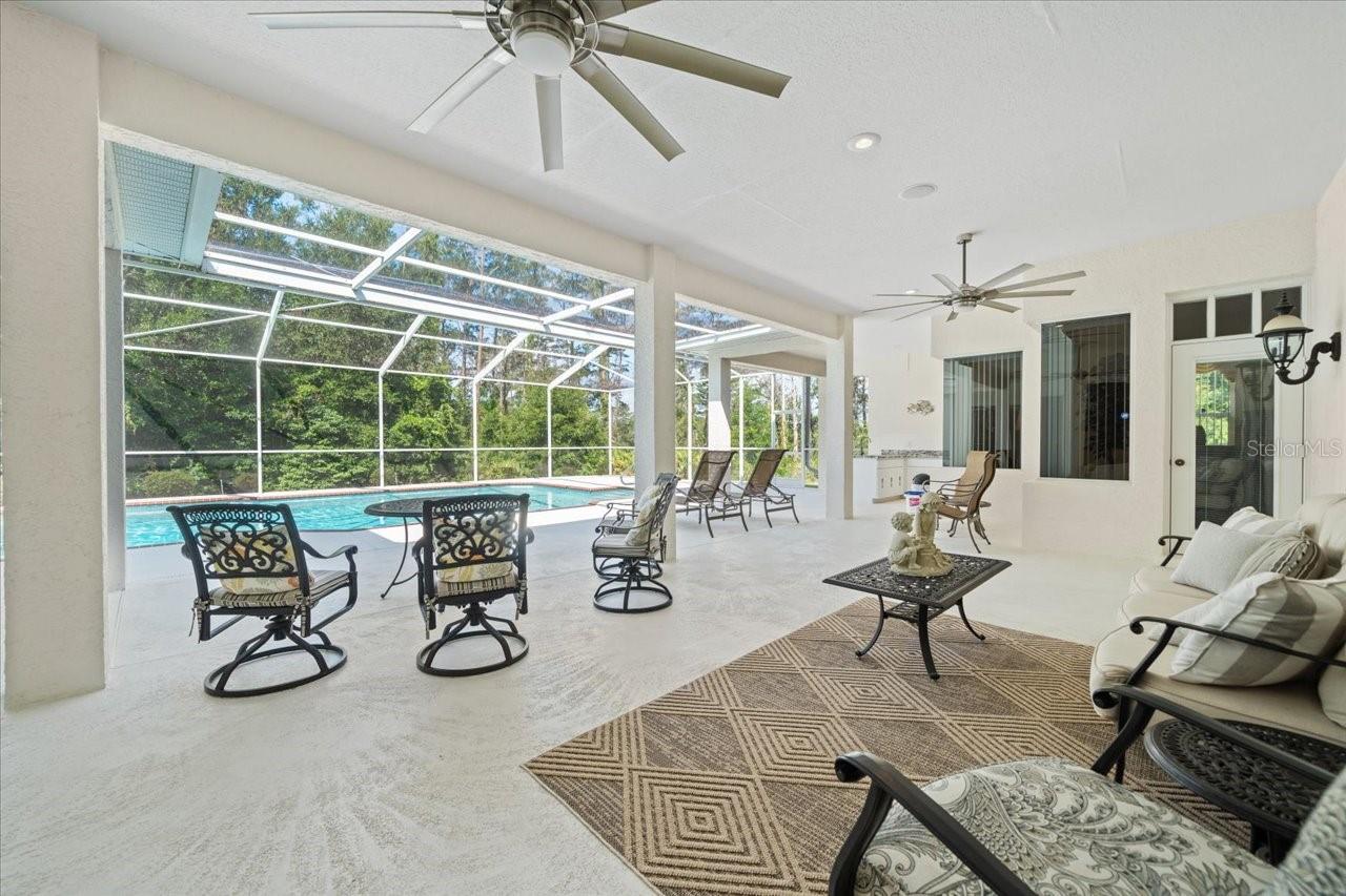 Listing photo id 60 for 11137 Woodland Waters Boulevard