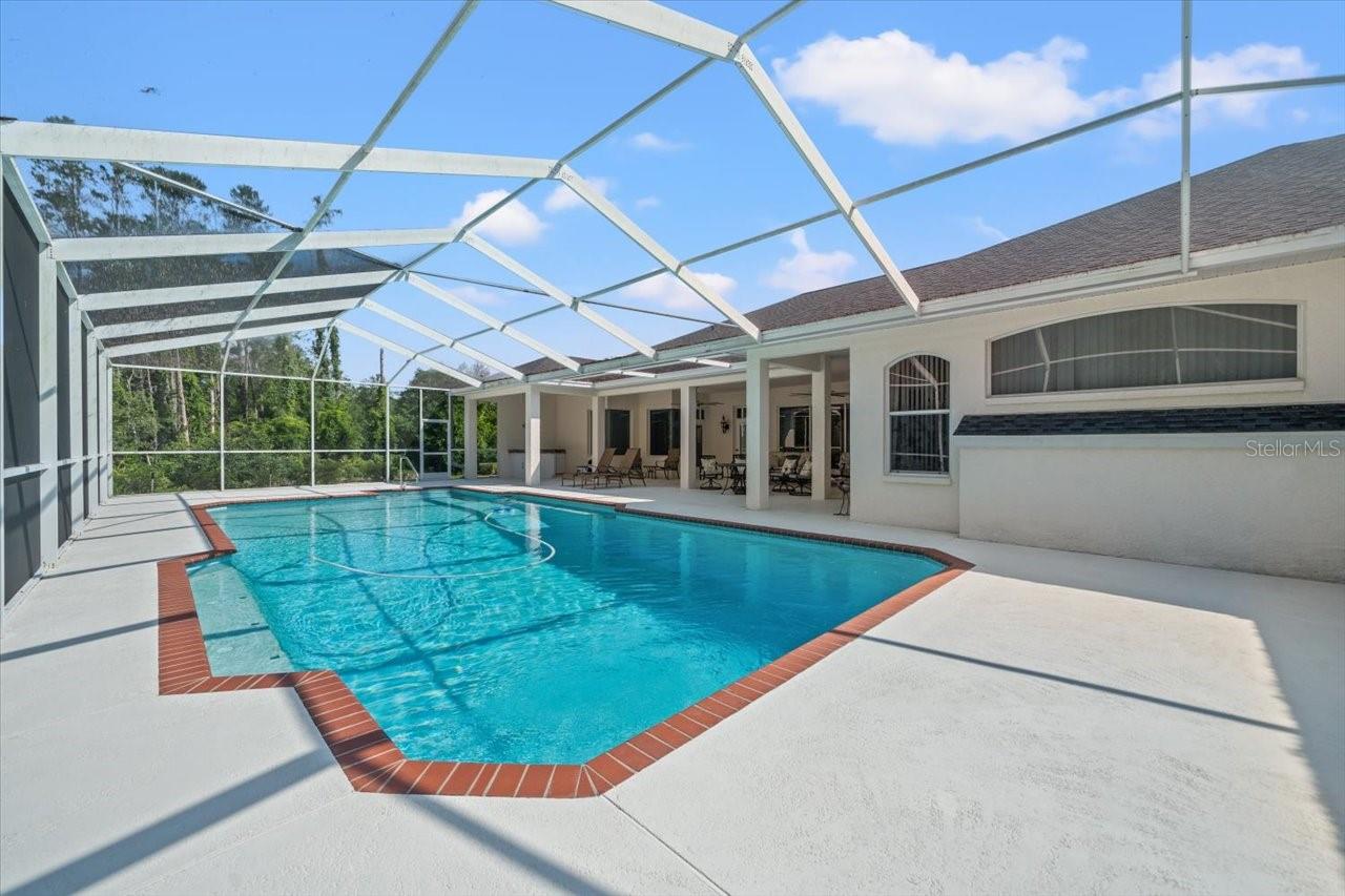 Listing photo id 66 for 11137 Woodland Waters Boulevard
