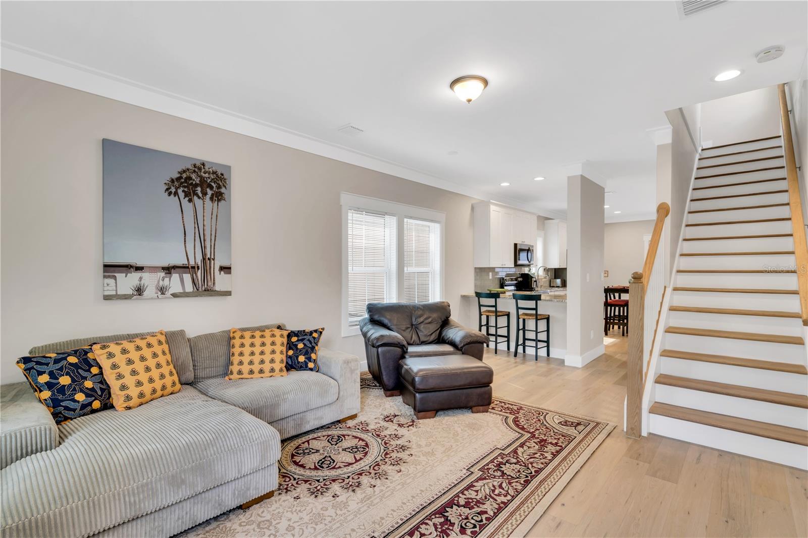 Image 15 of 30 For 340 6th Street E