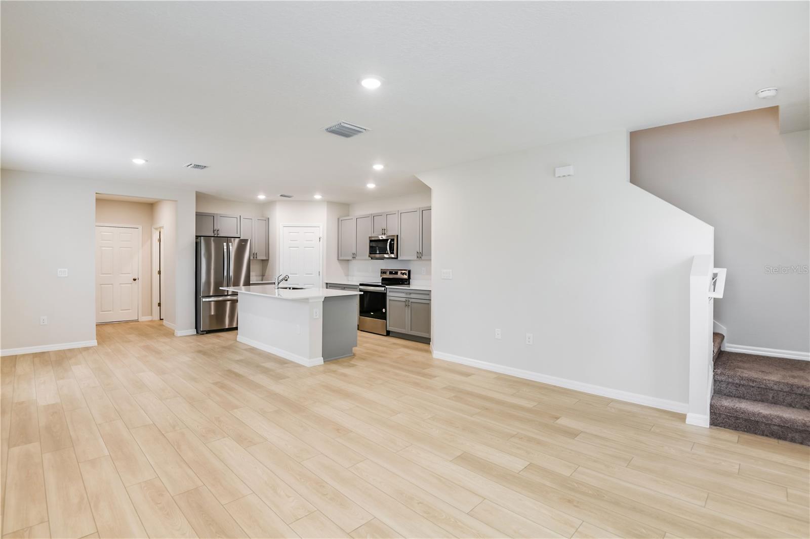 Image 8 of 20 For 3782 King Hill Drive
