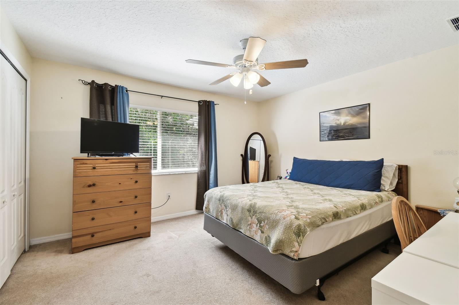 Image 21 of 29 For 2347 Willimette Drive
