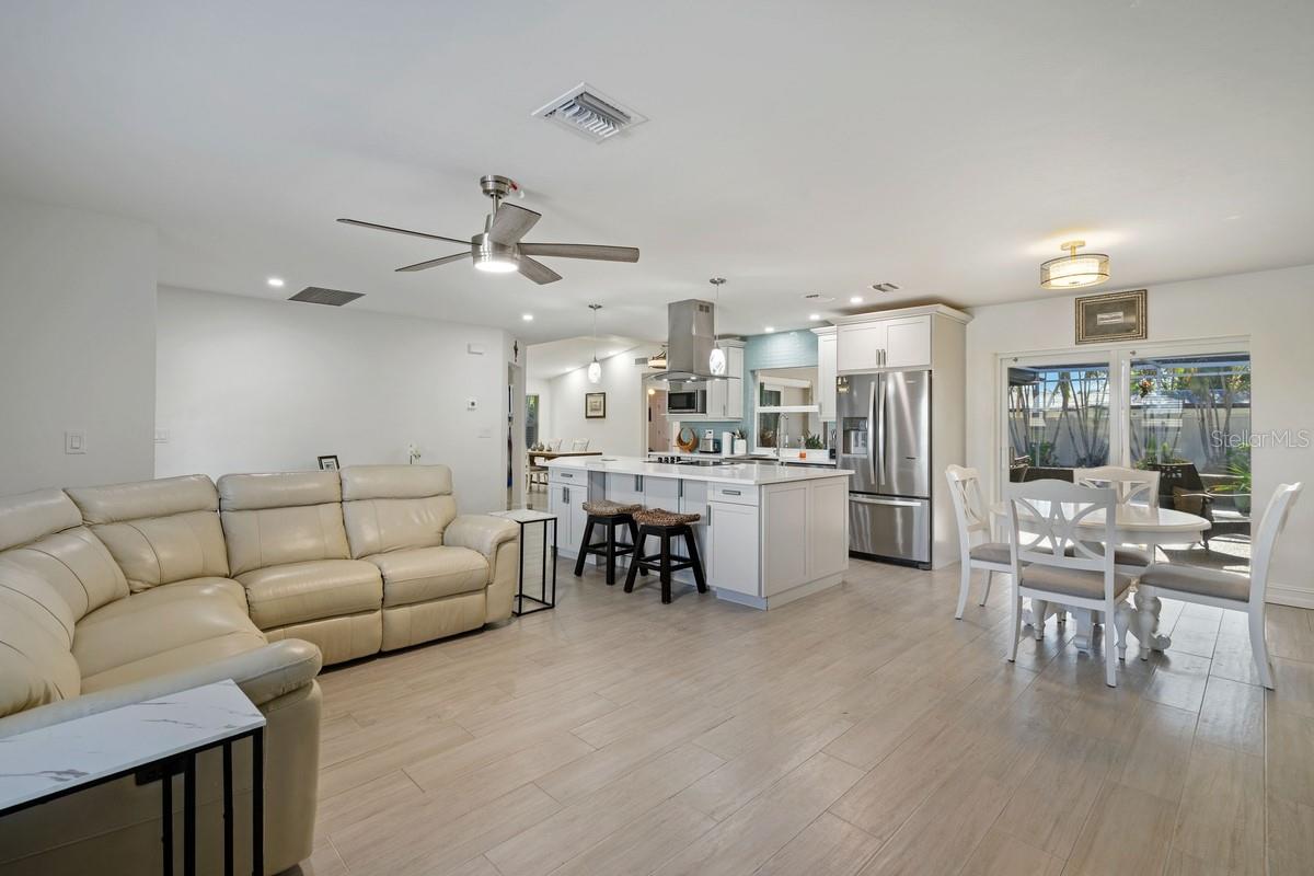 Image 5 of 28 For 3915 19th Place