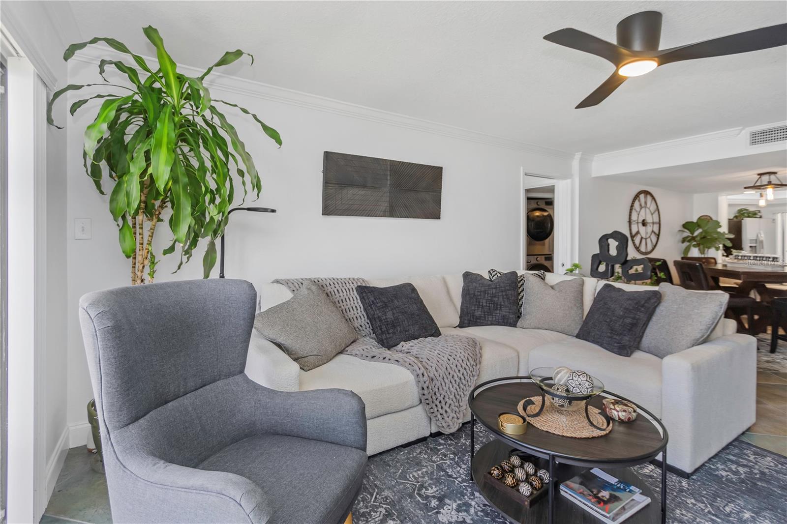 Image 18 of 52 For 7520 Sunshine Skyway Lane S 113