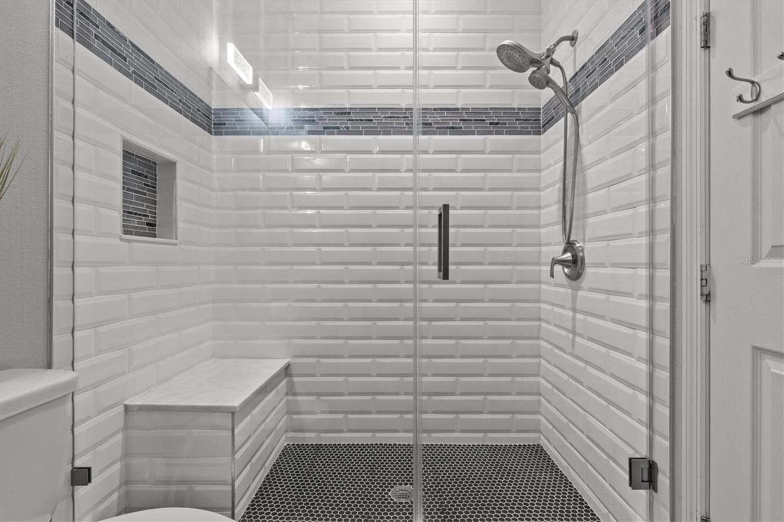 Image 31 of 46 For 1002 Cavour Court
