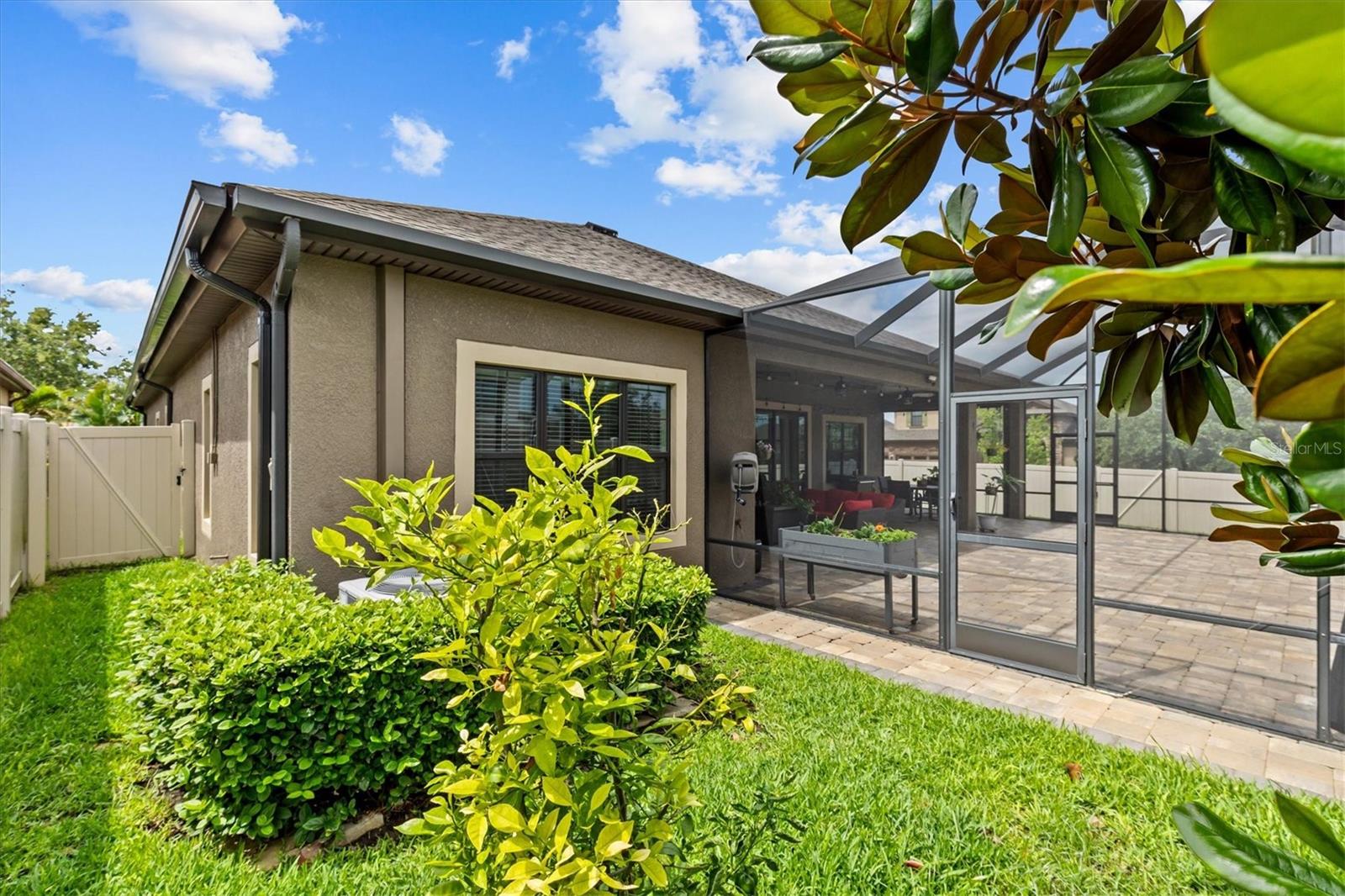 Image 39 of 46 For 1002 Cavour Court