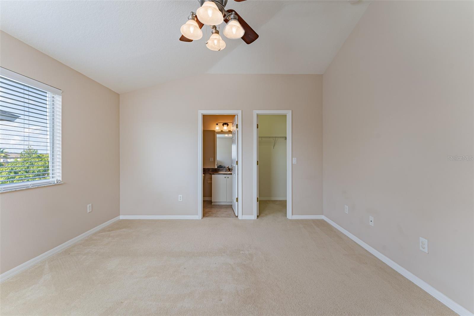 Image 53 of 74 For 13815 Artesa Bell Drive