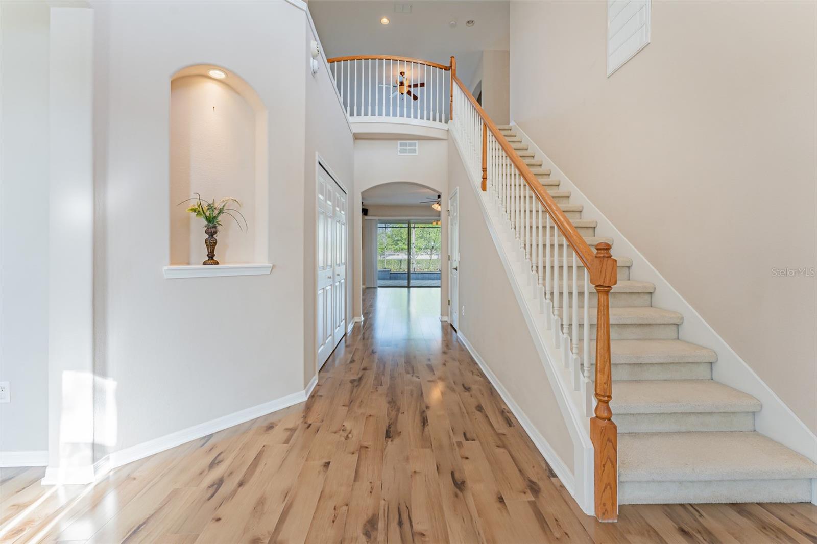 Image 6 of 74 For 13815 Artesa Bell Drive