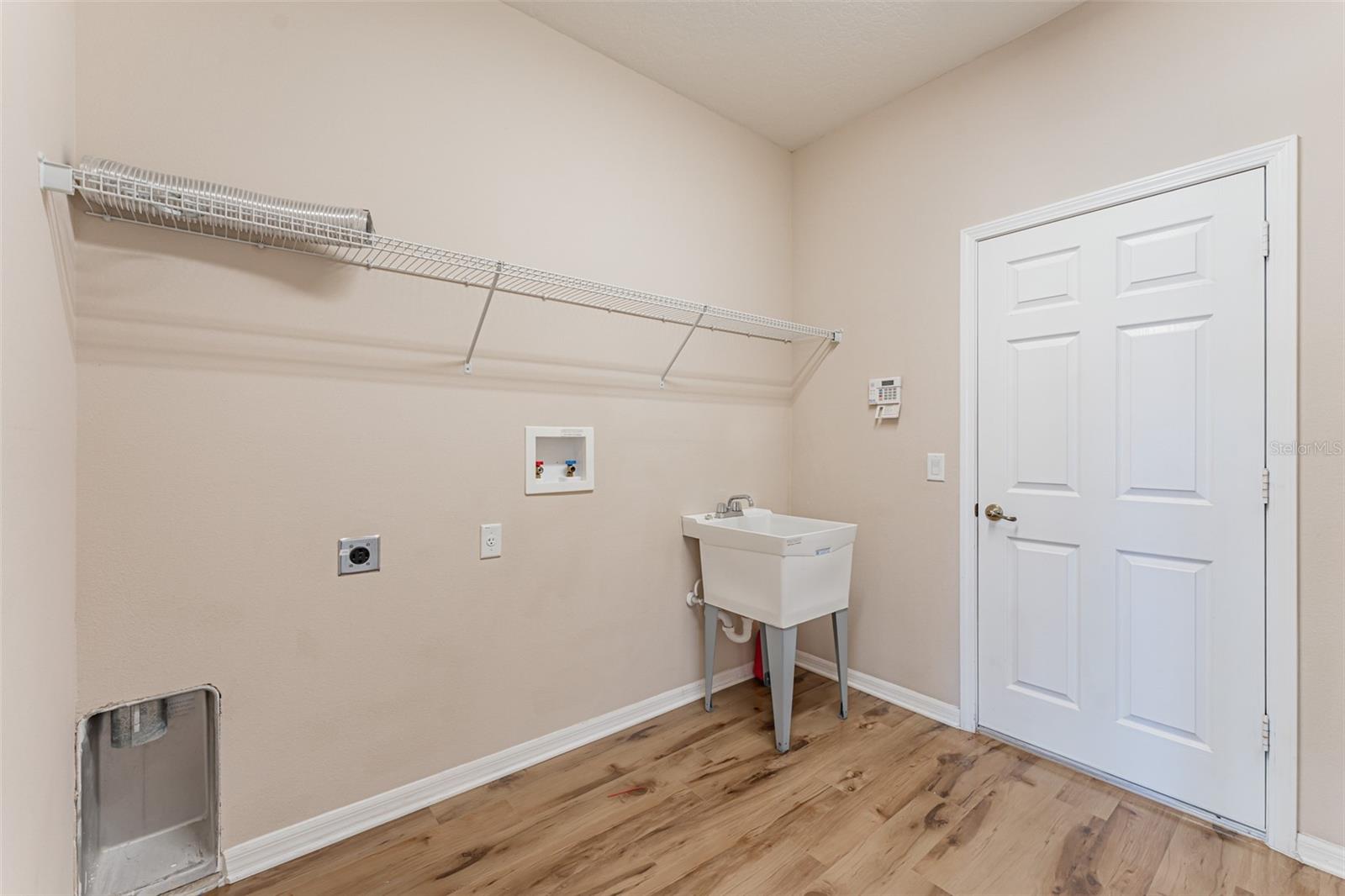 Image 62 of 74 For 13815 Artesa Bell Drive