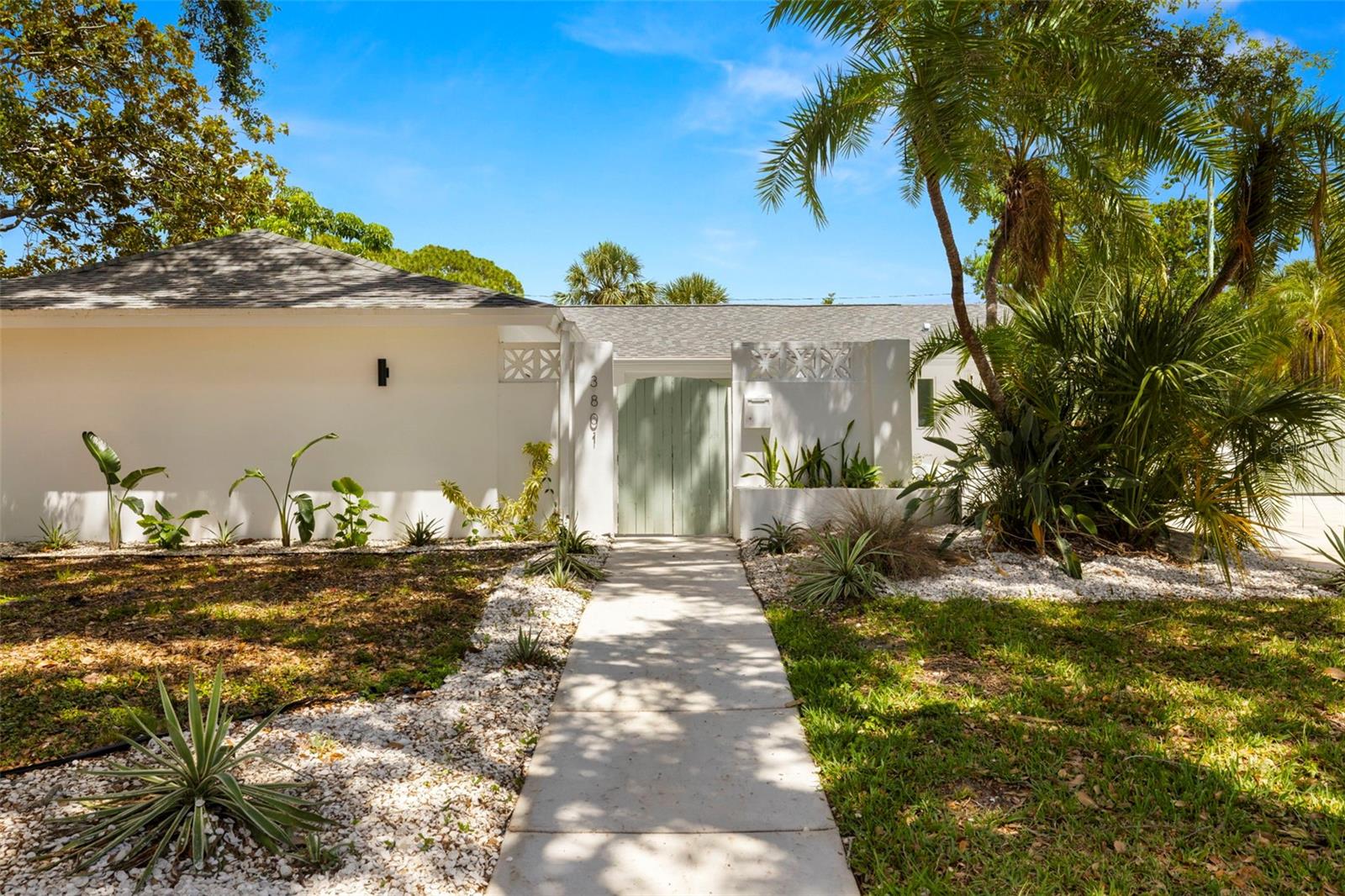 Details for 3801 Dr Martin Luther King Jr Street N, ST PETERSBURG, FL 33703