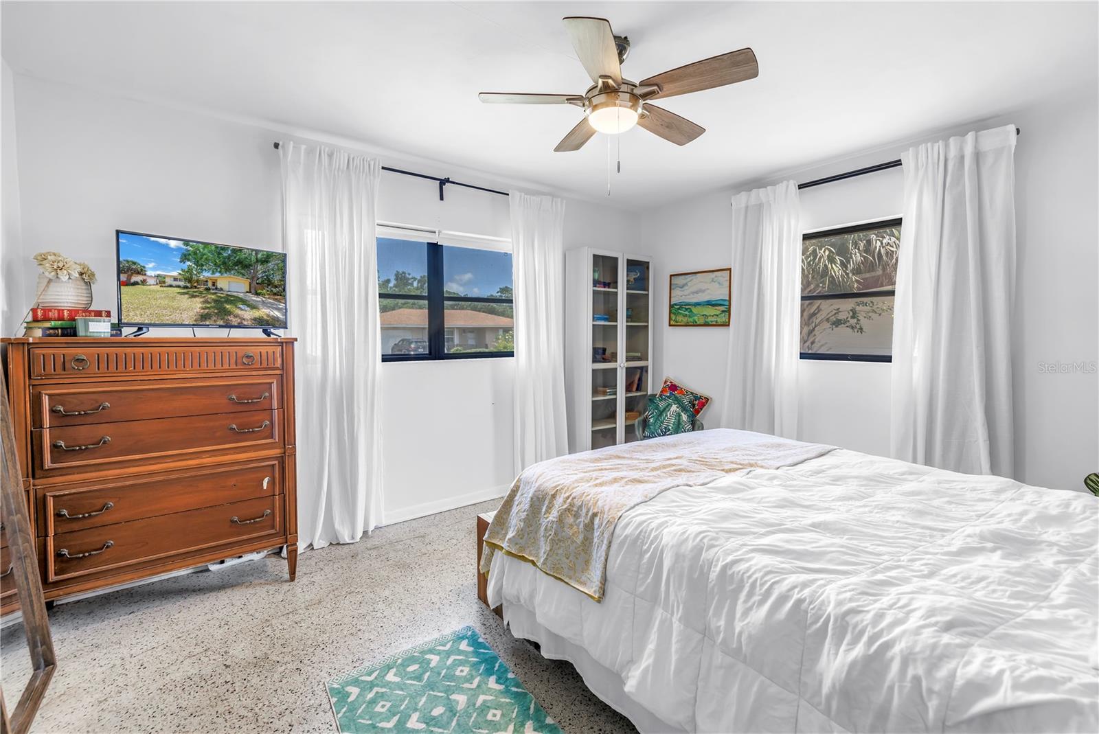 Image 16 of 35 For 11376 119th Terrace