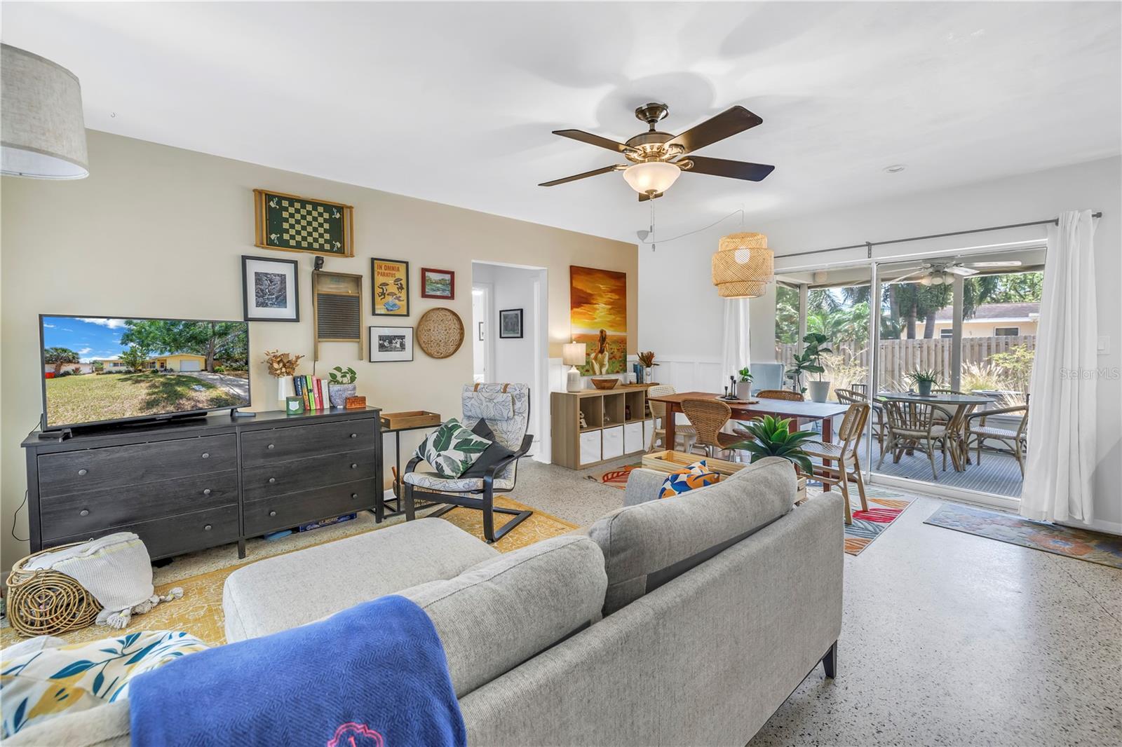Image 3 of 35 For 11376 119th Terrace