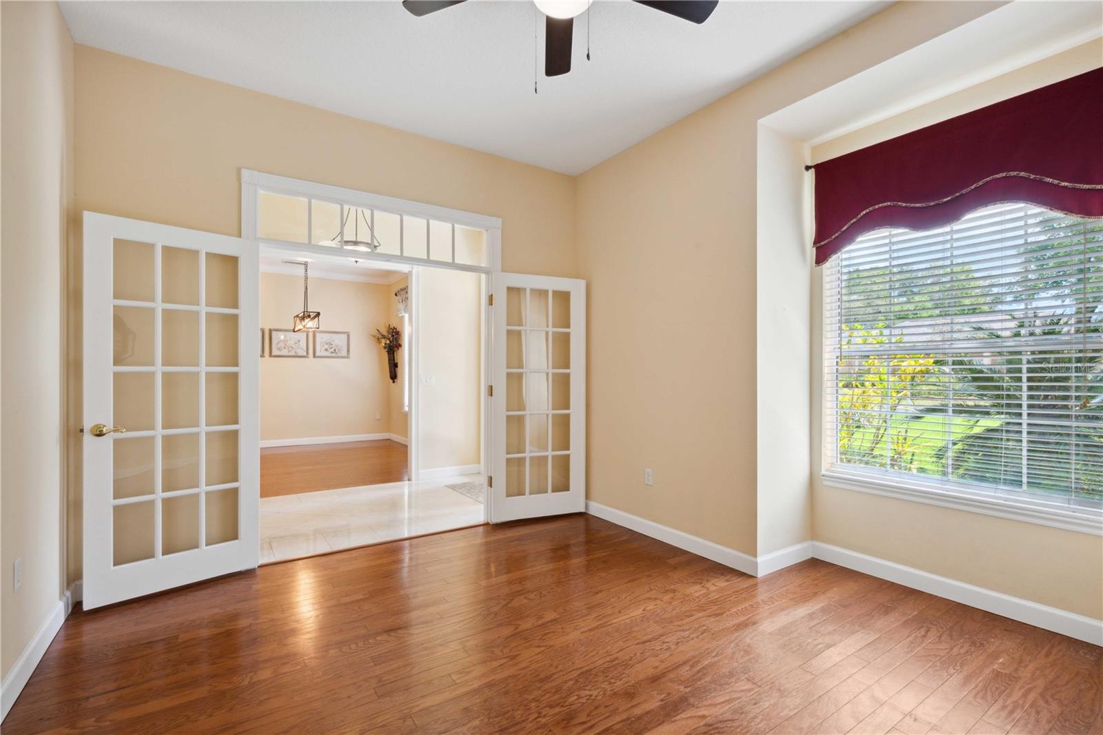 Image 11 of 58 For 12435 Oak Street