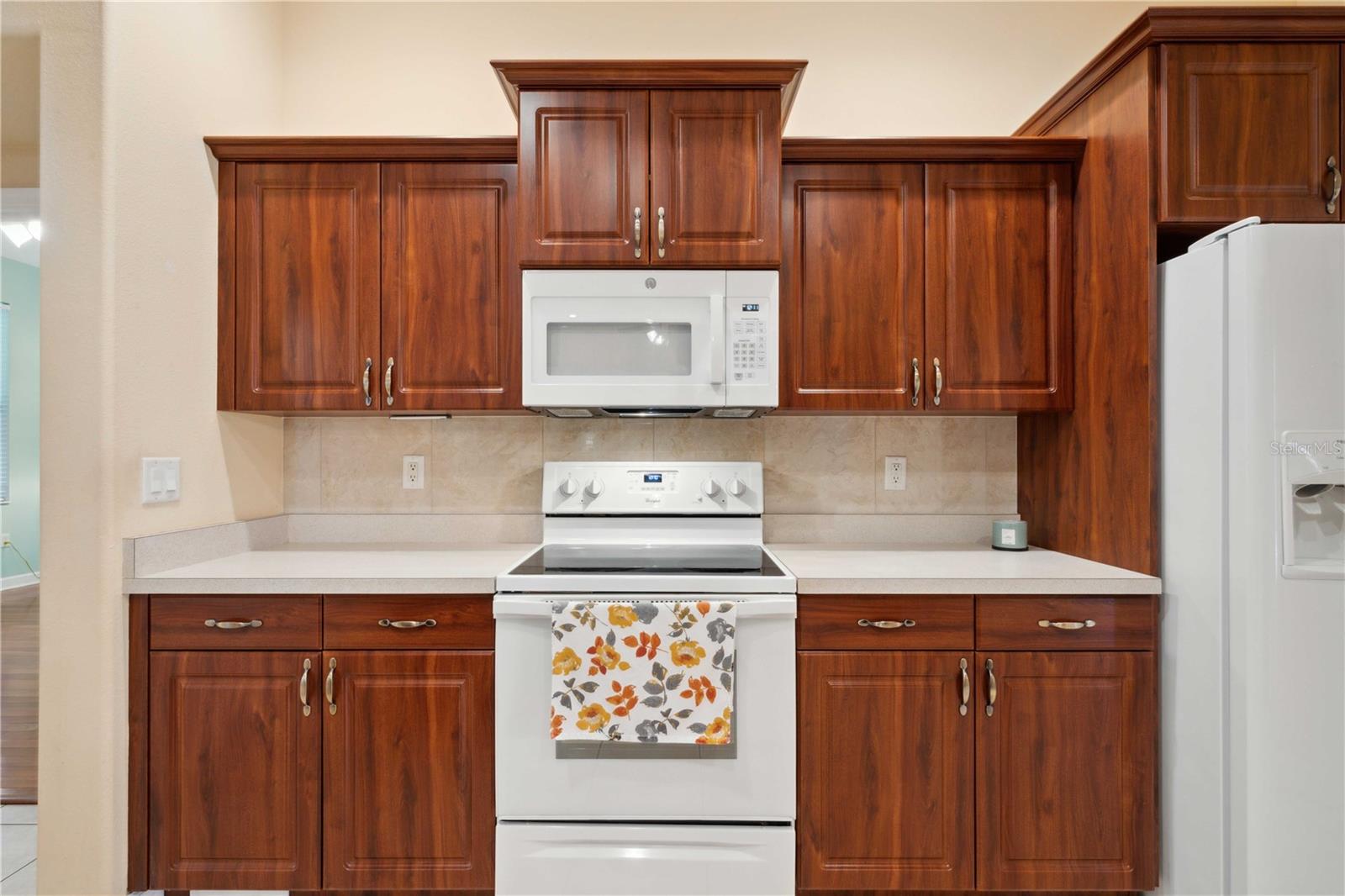 Image 33 of 58 For 12435 Oak Street